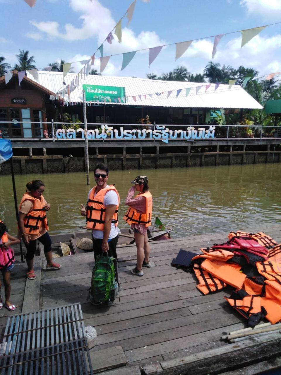 Chang Bed And Bar Hostel (Adults Only) Surat Thani Eksteriør billede
